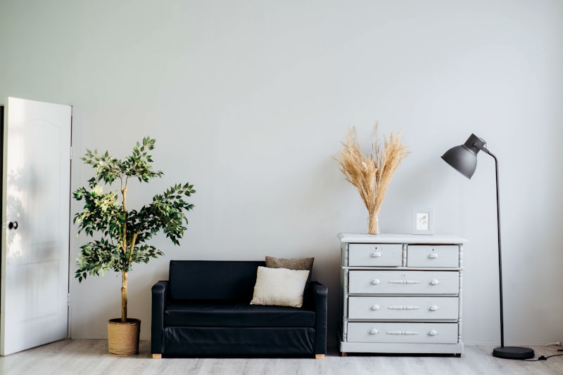 Laminate vs. Vinyl Flooring: Complete Head-to-Head