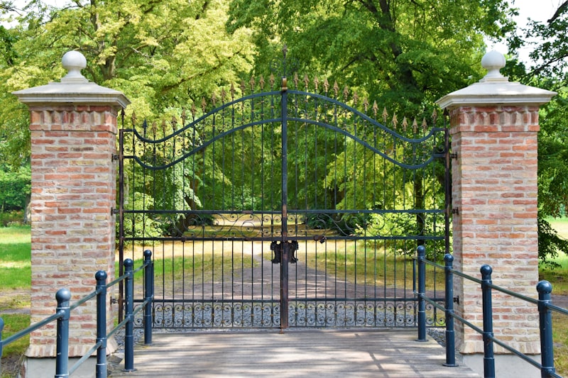 Fence Gate Cost Calculator